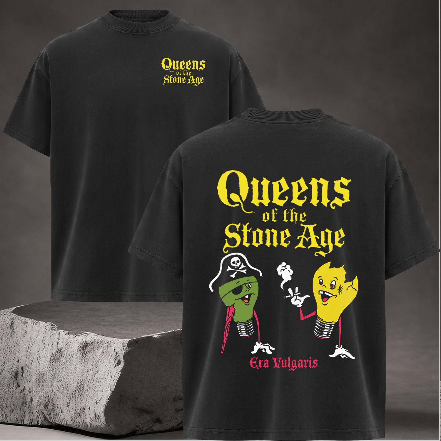 Vintage Queens Of The Stone Age Rock Band Graphic Tee Shirt